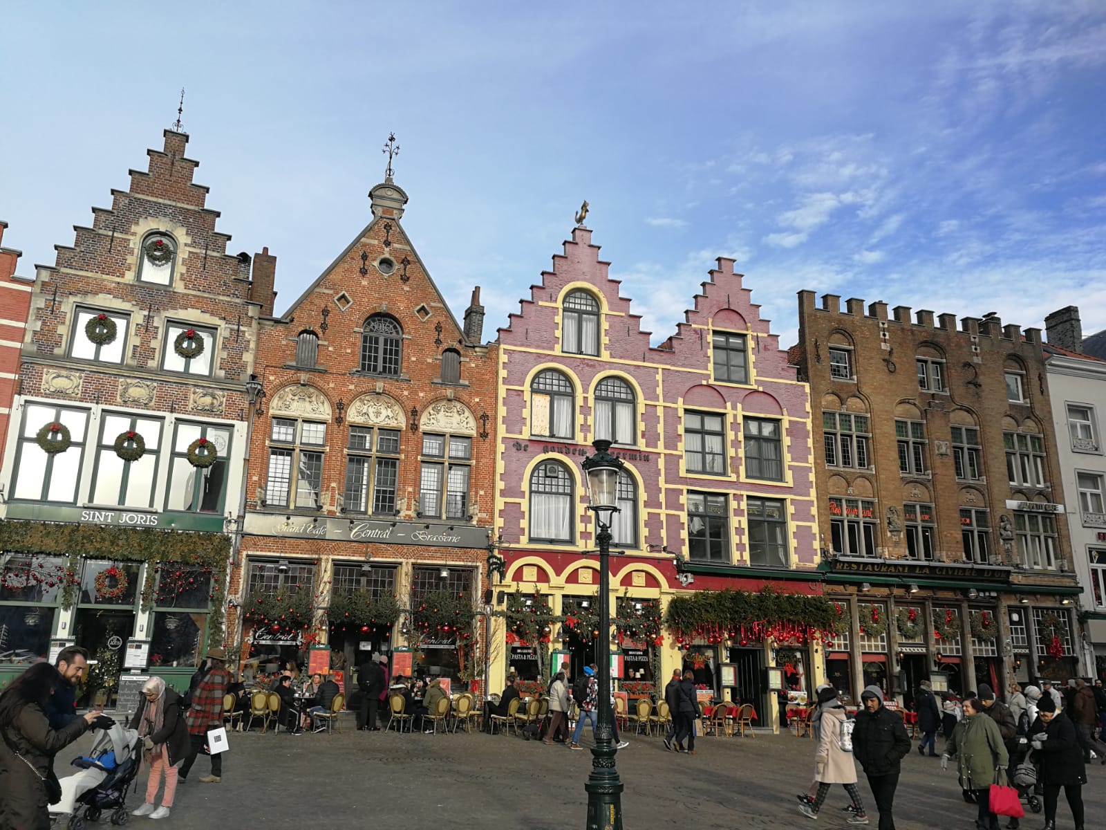 Piazza del mercato di Bruges